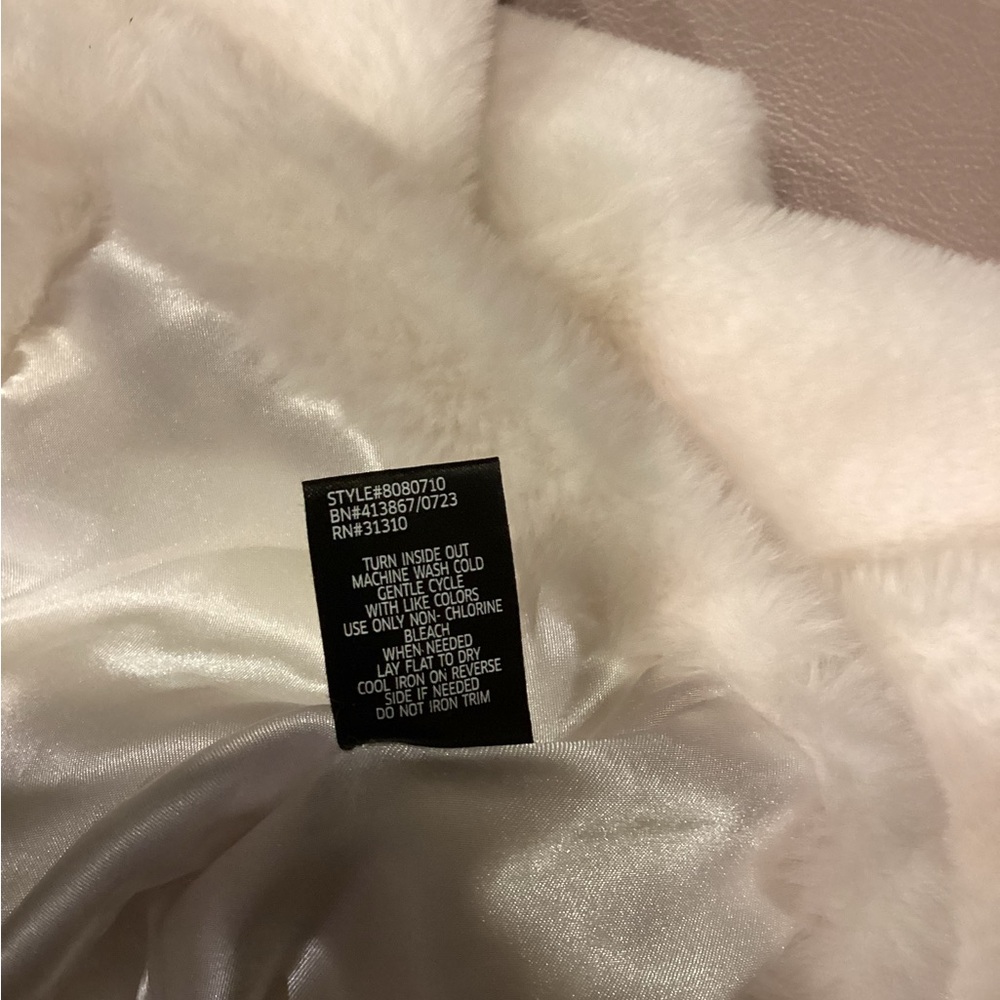White Faux Fur Kids Jacket - Picture 10 of 10